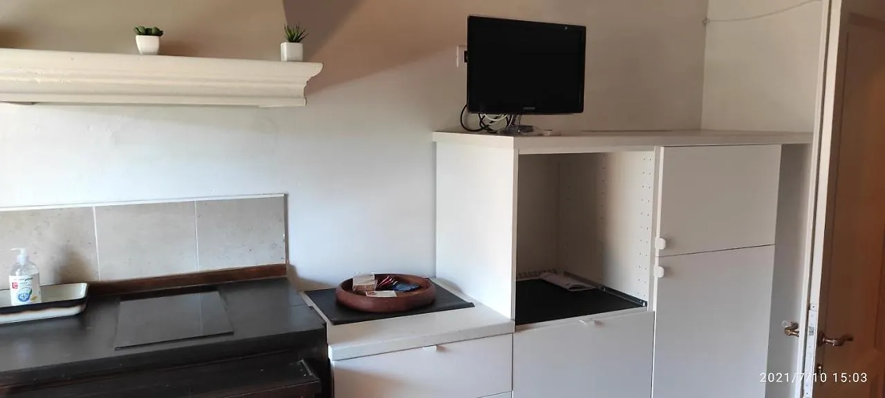 Ferruccio Room Piombino Italia